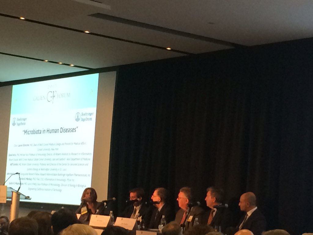 Chaverneff's tweet photo. #Microbiata panel in human diseases @GalienFdn w/ participants frm academia & #pharma #PrixGalien https://t.co/Fmo53wJGOX
