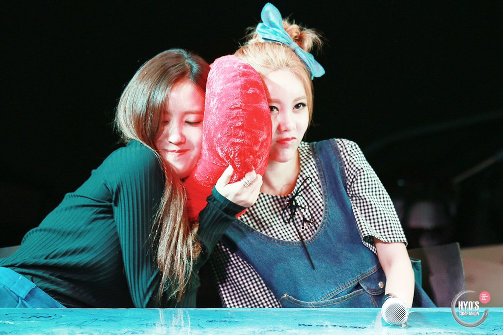 150824 Fan sign #hyomin <a href="/b89530/">Hyomin</a>