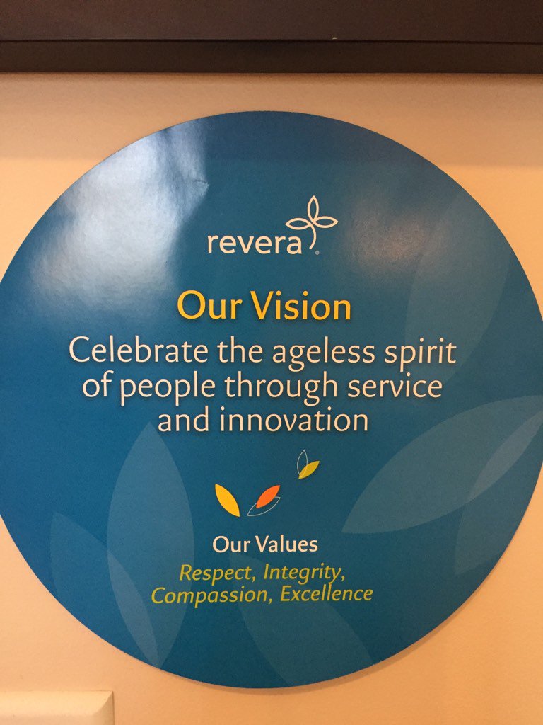 Excellent turn out of Residents <a href="/ValleyStreamRC/">Valley Stream</a> for #ReveraDay1 with COO Stephen Foster