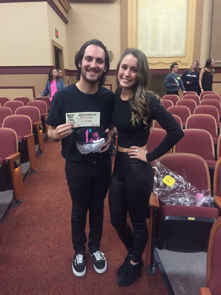 SAEPennKappa's tweet photo. Congrats to @nateschwartzzz and our lovely violet Janelle Mendoff for winning 3rd place in ZTA's Lip Sync Battle! https://t.co/hTwQrAAyoX