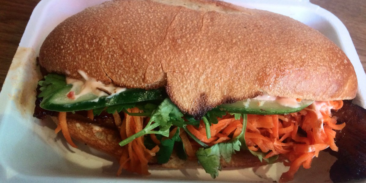 insiderretail's tweet photo. A Cambodian sandwich shop is taking over New York. Here's what it's like https://t.co/wNSEDFNM8f https://t.co/OoJM6ftnhP