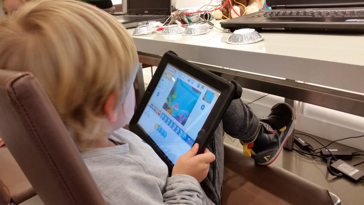 SuAdamsEdIT's tweet image. Fun creations for all ages using @ScratchJr during @hellobezlo launch with @CoderDojoLondon #firsttimecoder
