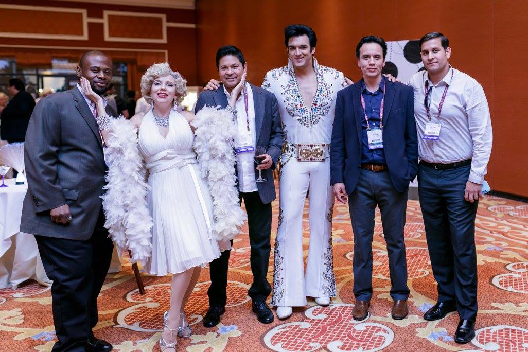 usastudios_'s tweet photo. Look who we found on the @d2cshow's facebook page! @MichaelUSAS @FabianAvilesUSA @Squarebagger #d2cvegas15 https://t.co/Mc64F7HuHr