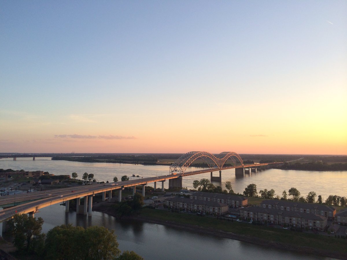 ilovememphis's tweet photo. Bragging Rights! 17 Reasons To Be Proud of Memphis >> https://t.co/LTxbOIyaq0 https://t.co/mAX5o4CUrL