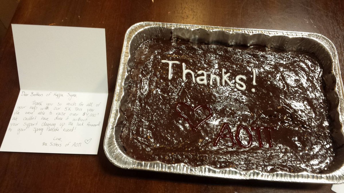 KappaSig_WAC's tweet photo. Thank you @AOIISigmaTau for the brownies!! https://t.co/rPSjzWXzlW
