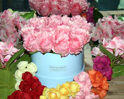 CocoEdenFlowers's tweet photo. Bring the Colour of Coco Eden Flowers into your home.
#FlowerGifts #CocoEden #Luxury #DesignerGifts https://t.co/LDpibHBVeq