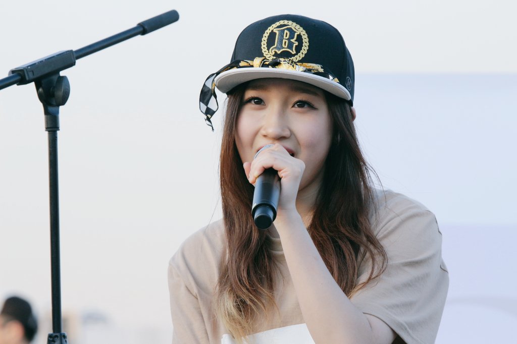 theark_noah's tweet photo. 늦었지만 #HBDYuna 
원본이예요😀 #노아닷컴 https://t.co/mWv4hxYWf0
