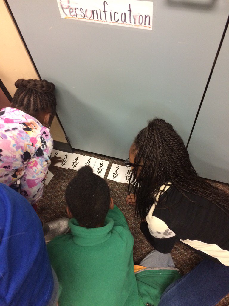 EllieKessinger's tweet photo. Fun with fractions and our interactive number line! https://t.co/DB7g9LZsJD