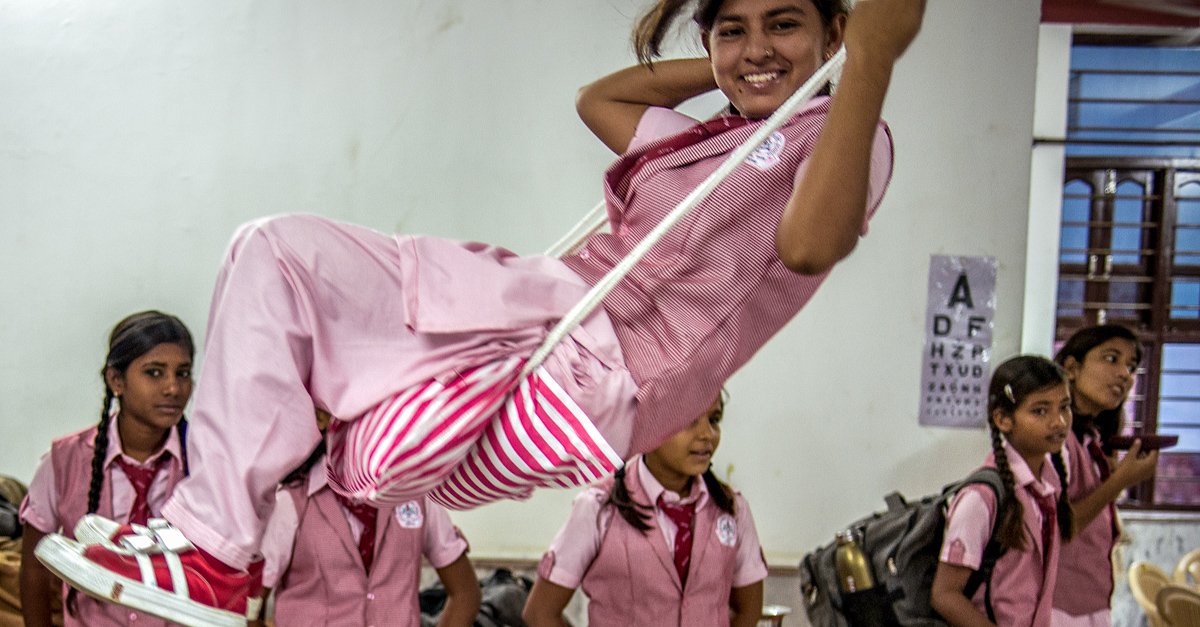 Embedded image permalink