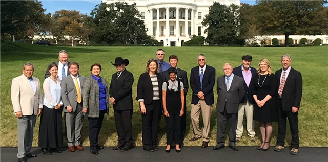 mtmacki's tweet photo. Congrats @fitzisit and #WHChamps for @whitehouse honor! https://t.co/S7HYJjOh1H https://t.co/8EToXaKjPE https://t.co/pJtYruuu4z