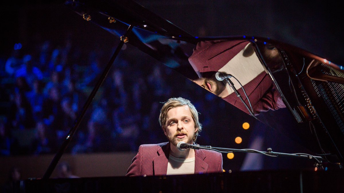 TEDTalks's tweet photo. Home is a song I've always remembered: https://t.co/uWm4uisjS6 @Teitur https://t.co/Dp2EmMQgvs