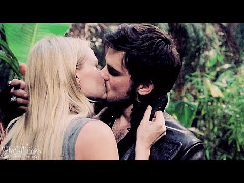 Leila__Princess's tweet photo. Then and Now #NationalCaptainSwanDay 🌐💞 #CaptainSwan https://t.co/xBFNtaqR7g