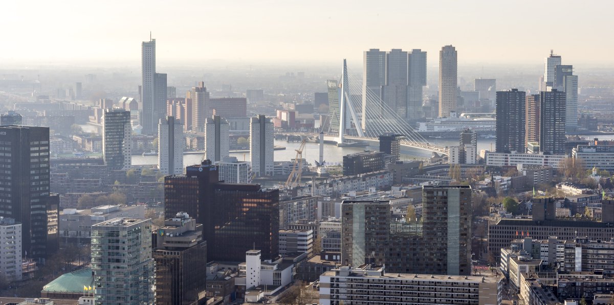 RDStad's tweet photo. Rotterdam in 'lijst der lijsten'. Lonely Planet zet stad op vijfde plek https://t.co/UmauWyGKCj https://t.co/lJiBZwX8MZ