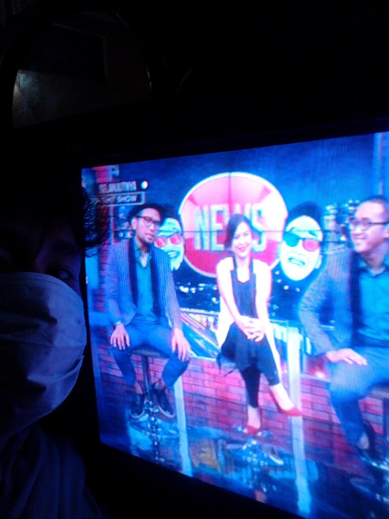 Jawaban nya A.10 jam min <a href="/TheComment_NET/">The Comment</a> <a href="/smartfrenworld/">SMARTFREN</a> <a href="/ihsanfajrs/">Ihsan setiawan</a>  #TheCommentAndromax #GoForIt