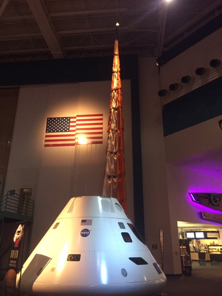 NavyAerospace's tweet photo. Just one of Orion's 3 main parachutes! Thanks again, @StuartMcclung your job is awesome! #NCAS2015 https://t.co/zQpuZU1SeG
