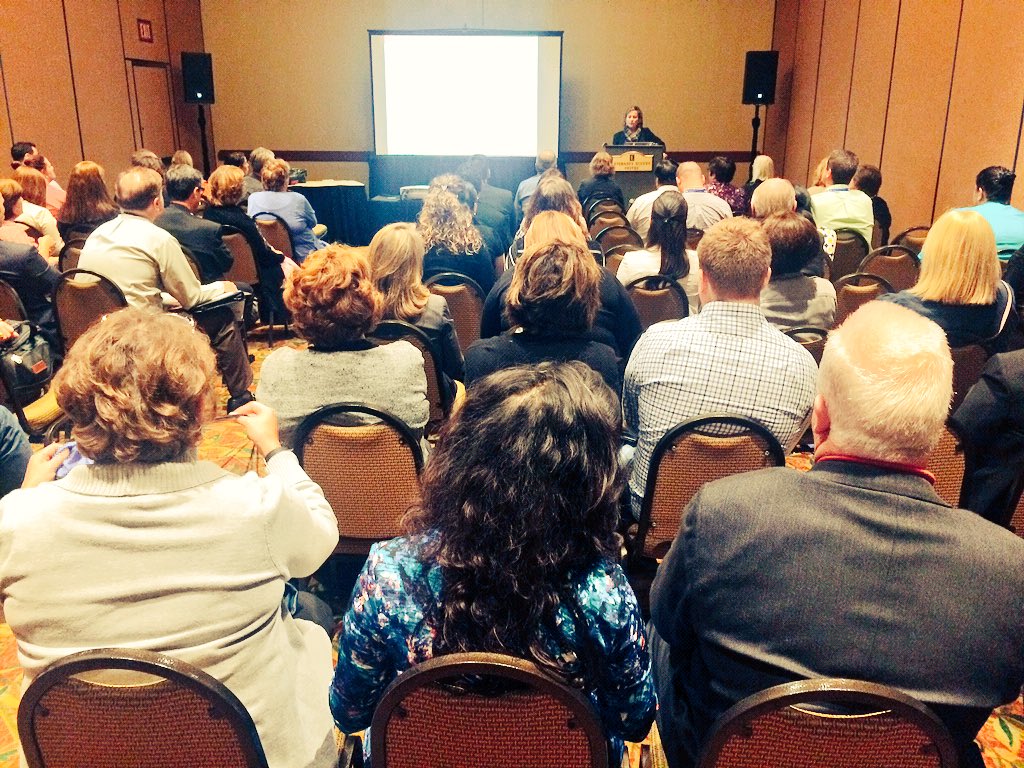 GTMBestPractice's tweet photo. Lots of Q&A at Suzanne Richer's fantastic presentation on #export valuation, filing and risk at #ICPAFall https://t.co/PRUkpeyfzw