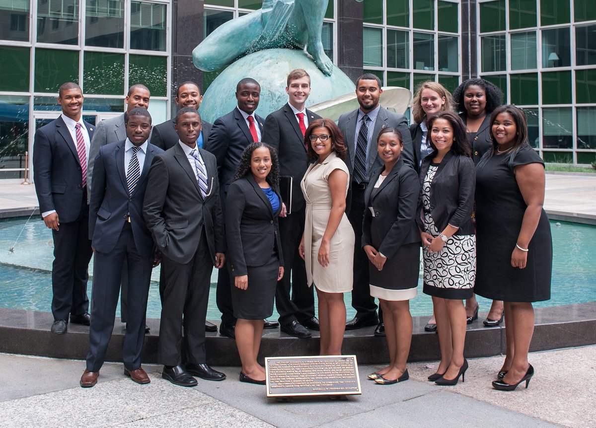 ucfOPA's tweet photo. Sophomores and juniors! Spend a summer at @HowardU honing your int'l affairs skills: https://t.co/7I3XaYxekD https://t.co/tLVuYIUzxm