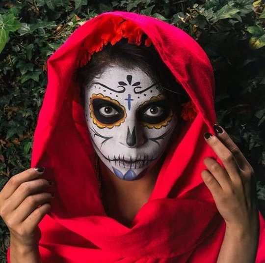 Mon_Roo_'s tweet photo. @mx_binomio #MexicanSkull #DiaDeMuertos #LoveMyWork #Makeup https://t.co/VbA3e6sscL
