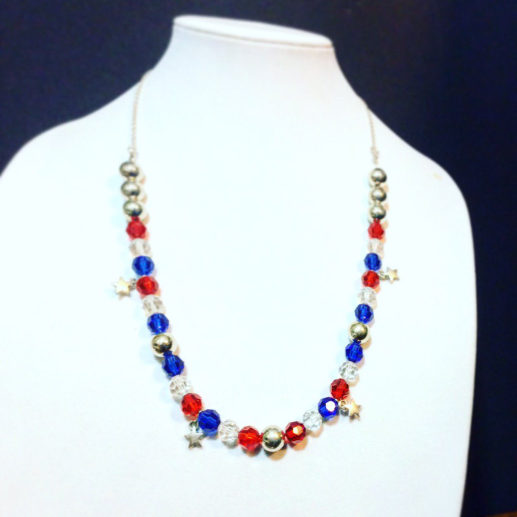 debs_designs13's tweet photo. This week.....Red, White, &amp; Blue #etsyseller #debsdesigns #vetmade #vetowned #ForSale #silver #necklace #crystal https://t.co/QhZjBWU5cM