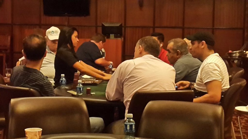 VprPoker's tweet photo. ♠️La acción sigue todos los días desde las 5pm hasta la madrugada. VENETO ES POKER👍 https://t.co/psoHiDU1Ad