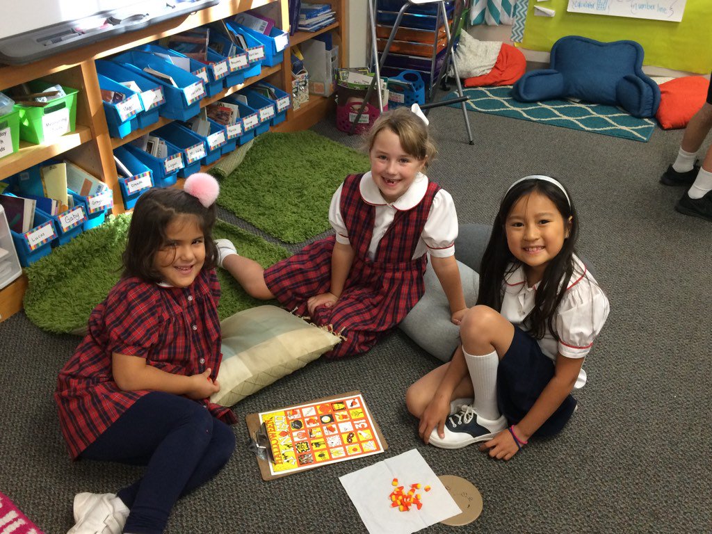 KBush_gses's tweet photo. 2B celebrated Halloween with @elee_gses pre-k class! @gsesdallas https://t.co/MTV7f2QJMv