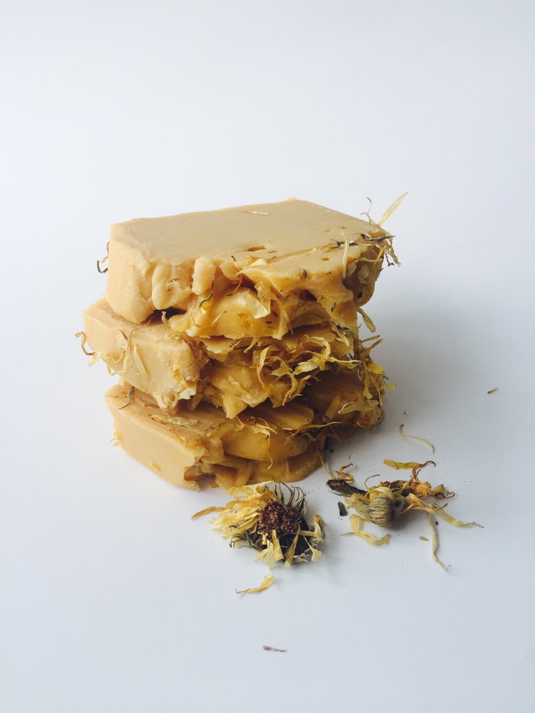 NPKNaturals's tweet photo. New Carrot Calendula soap! #soap #handmade #toronto #eczema #skincare #torontobusiness #torontocrafts #fall #art https://t.co/gIRXkFNqXg