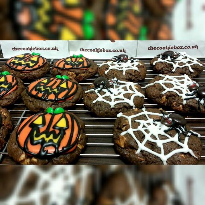 _TheCookieBox's tweet photo. The ovens are working overtime this #Halloween. Has anyone tried a #spooky #cookie yet? https://t.co/lD3fE3B6PC