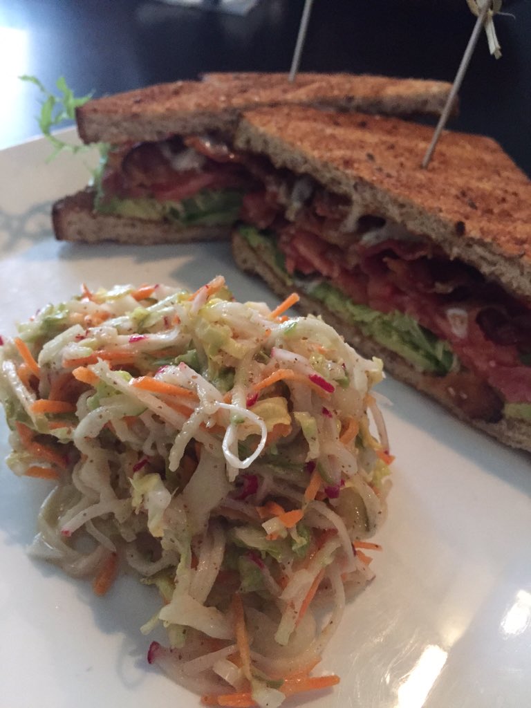 @except4kenneth Delicious lunch with coworkers!