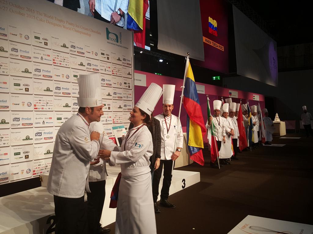HostMilano's tweet photo. Premio @Silikomart1: Venezuela. #Host2015 https://t.co/wUkASX9fWl