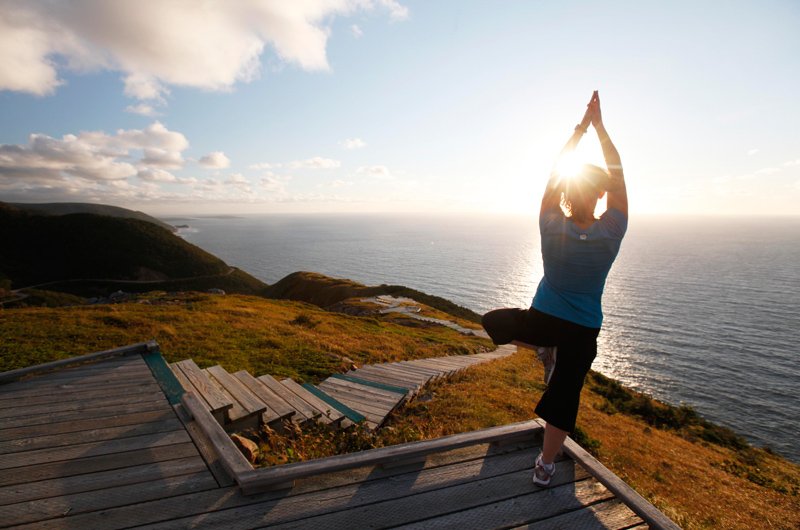 VisitNovaScotia's tweet photo. With 26 hiking trails - Cabot Trail makes Shape Mag's list of healthy places to vacation. https://t.co/Z1R4twSTMh https://t.co/xI29LWr4bB