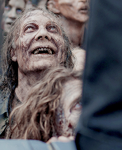 Greg as a walker on TWD epsiode 3. #TWD