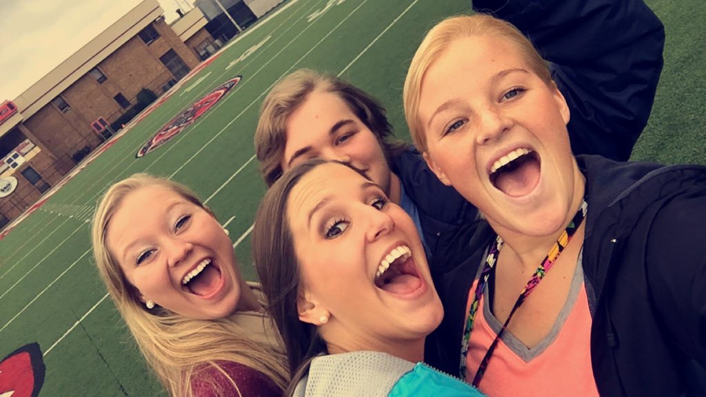 gracen_oswalt's tweet photo. #jackstate #almostbeatauburn #rolltide https://t.co/ze4CMptr1O