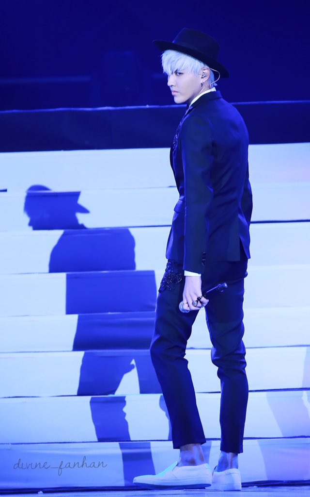 Divine_FanHan's tweet photo. HQ 151017  #WuYifan Challenger Union Recording Part2 https://t.co/8P7RYg9xKl