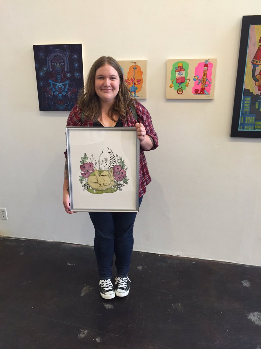 treeandtherock's tweet photo. Amazing artist @marikapaz stopped by @galleries1988 So happy to meet her &amp; can't wait to continue working with her! https://t.co/dO1F9WbFAB