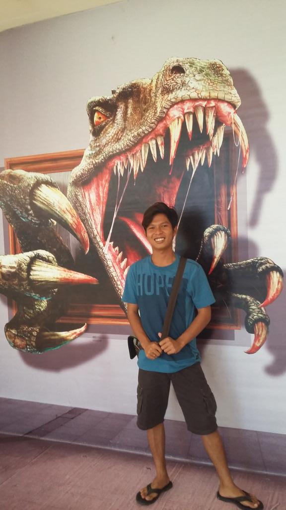 mohammadone15's tweet photo. Jalan2 di surabaya https://t.co/WIwhGy86s2
