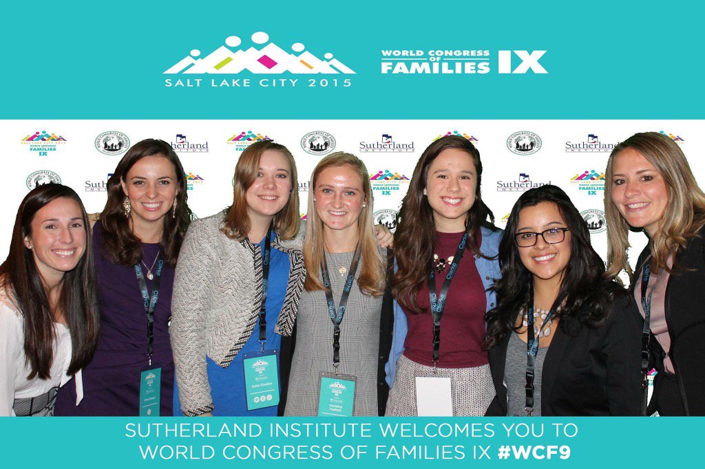 ArinaGrossu's tweet image. Represent. #wcf9 @FRCdc