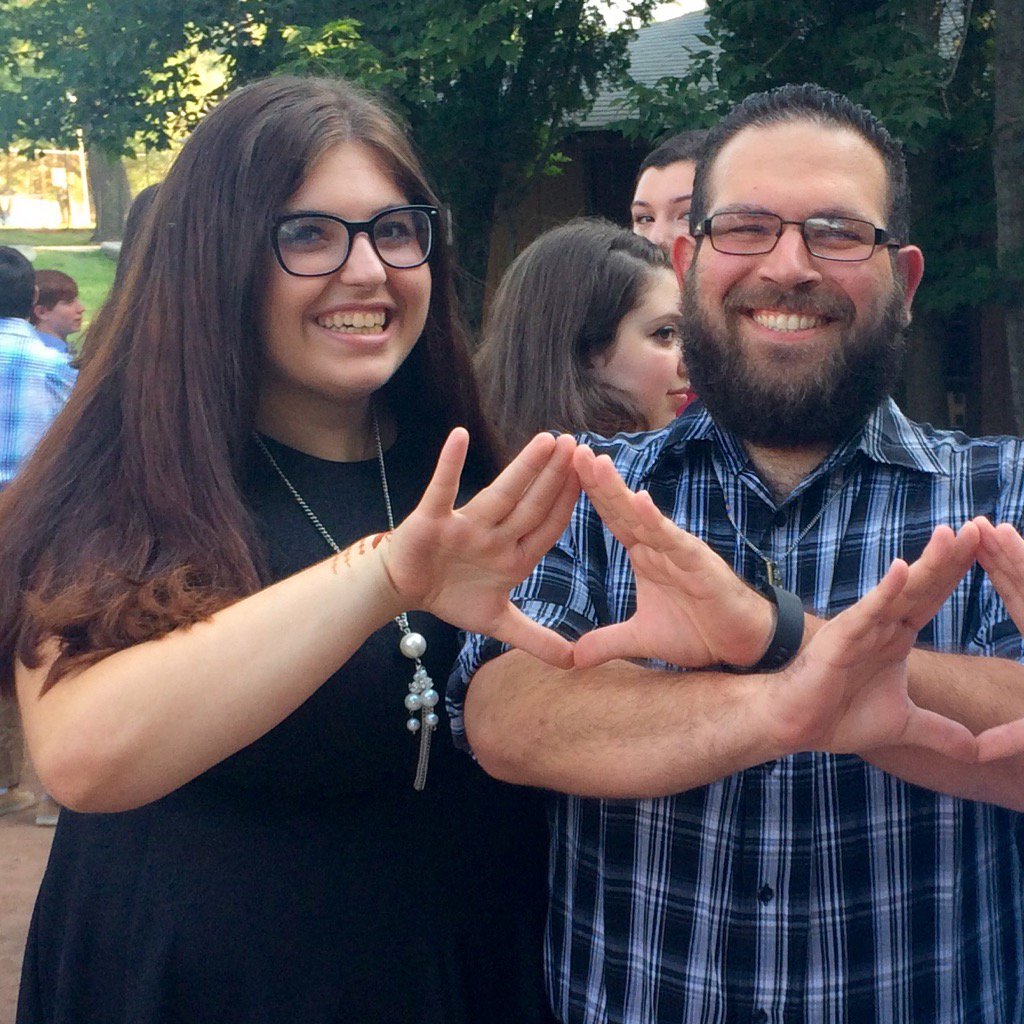 MTNChazonit's tweet photo. 3 more days until I am reunited with Brett BBYO Richman!! #FALLCONVENTION2015 https://t.co/odByP1UXoj