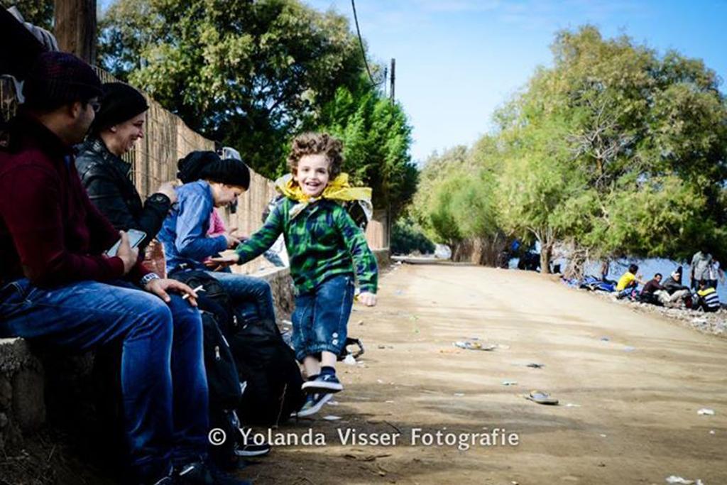 MamenPg_'s tweet photo. Que la vida le regale lo que merece, el derecho a crecer feliz y libre.
Adem, un súper héroe
#Lesvos
v/@Assenpoester https://t.co/3nsUIsVYHK