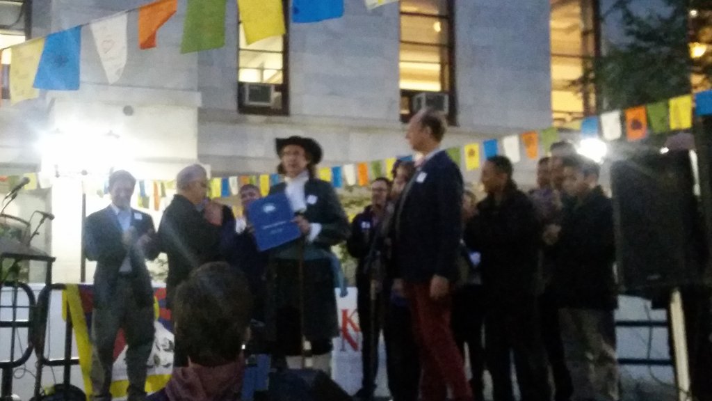 randyduque's tweet photo. Happy birthday @PhiladelphiaGov #dayofkindness https://t.co/eYbZLOQPiN
