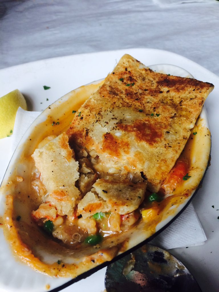 smg1222's tweet photo. Delicious Seafood Pot Pie at the Half Shell Oyster House in Biloxi #ncmprd2 #ncmpr2 https://t.co/8F2tx1gYhS