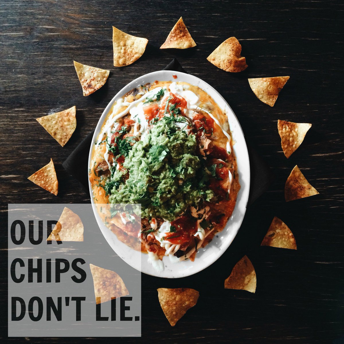 ChiPublicHouse's tweet photo. Yes @shakira, we do see that this is perfection. #NACHOS #ChipsDontLie #EEEEEATS https://t.co/HA0mf3B84k https://t.co/d0NJ7b8Gca
