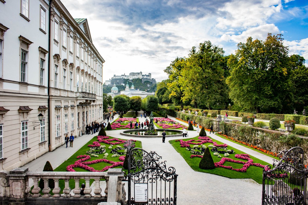 CuratedTravel's tweet photo. An itinerary for 48 hours in Salzburg. https://t.co/CnqX6ERQY2 #TravelTuesday #travelblogger https://t.co/AbvJbKbXiM