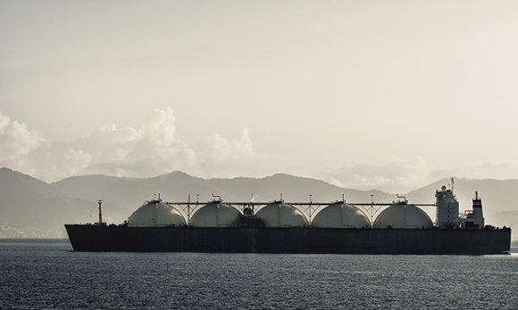 Rigzone's tweet photo. Small-scale LNG Holds Promise, Faces Hurdles in Asia Pacific https://t.co/OGlFaYMKyK https://t.co/wykAtHSY0I