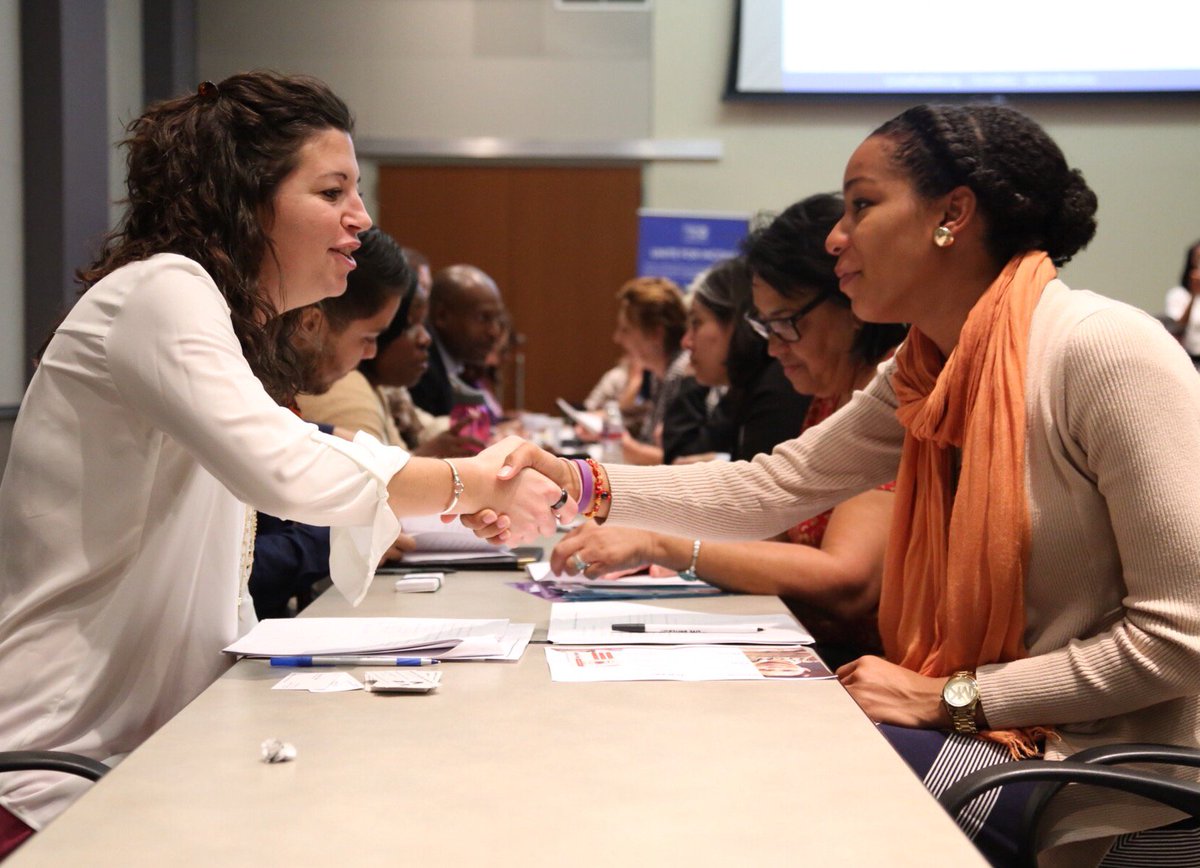 UnitedWayDallas's tweet photo. Loved seeing our community partners at #ChatConnectRepeat today! #UniteforChange https://t.co/HXobjOVDx3