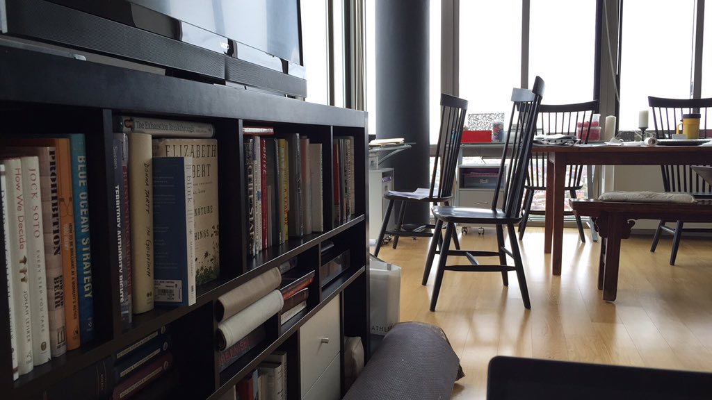 Lori Mazor tweet media