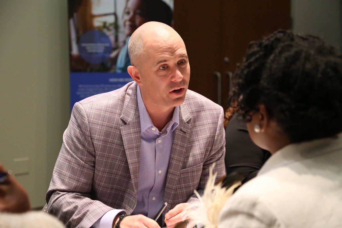 UnitedWayDallas's tweet photo. Loved seeing our community partners at #ChatConnectRepeat today! #UniteforChange https://t.co/HXobjOVDx3