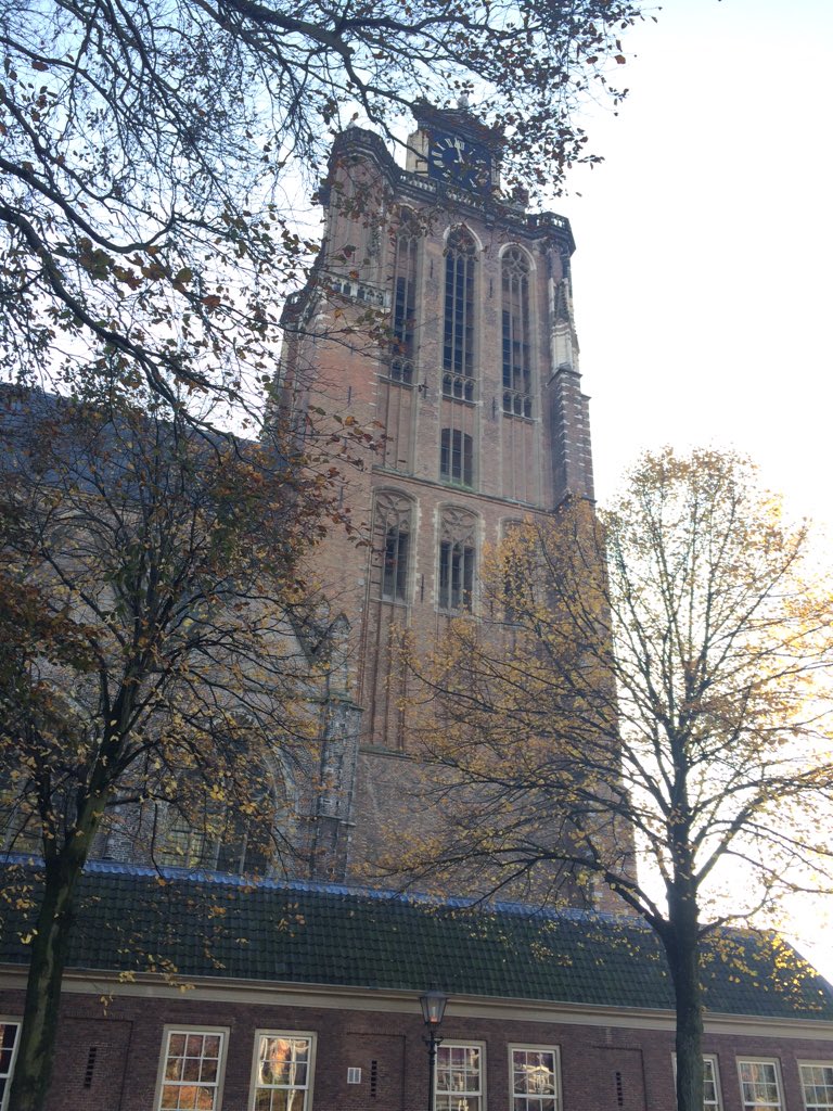 NikosDraekum's tweet photo. Dat was weer 'n fijn middagje Dordt. Eindelijk @Nobelsbrood geweest, aanrader voor oa heerlijk brood/pepernoten! https://t.co/2gBCGNZYgD