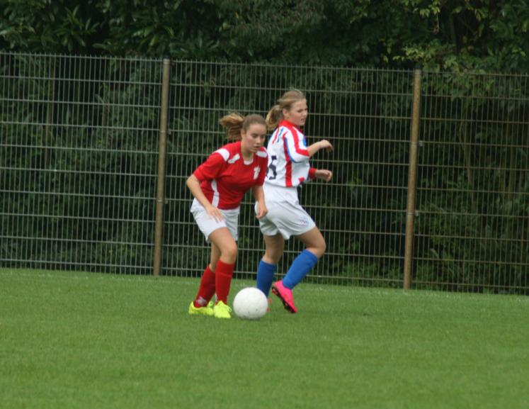 Chanell013's tweet photo. Love soccer 💗⚽  #sctzand #mc1 https://t.co/fG1zTOmp7u