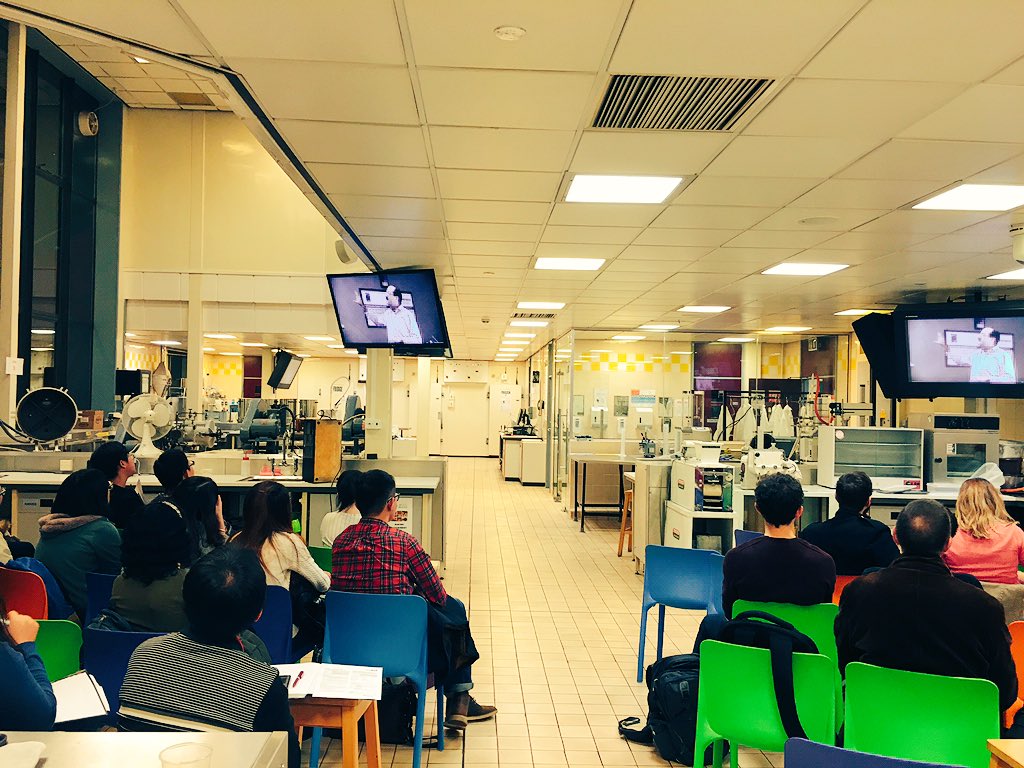 SiraneLtd's tweet photo. I know that man...RT @LeedsUniFoodNut: #IFSTpackaging We're watching on multi screens in our Food Tech Lab in Leeds. https://t.co/uM2RKDUhdh