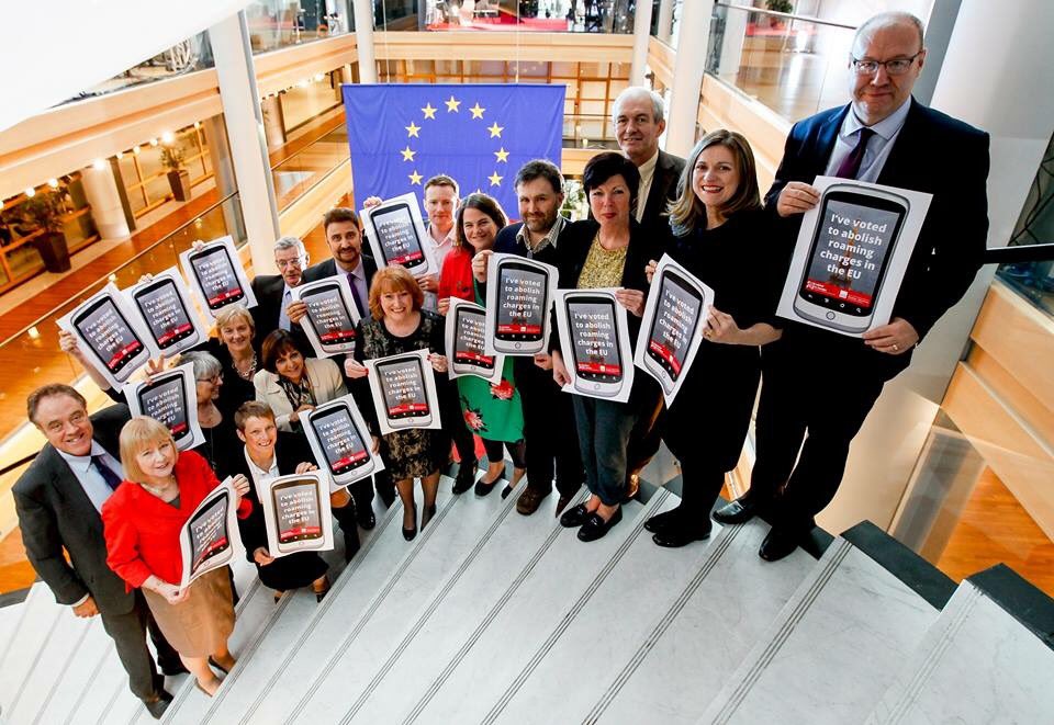C_Stihler's tweet photo. Big thanks @EuroLabour @TheProgressives for voting to end roaming charges by June 2017 #consumerwin #yes2eu https://t.co/Gt2hA3IOez